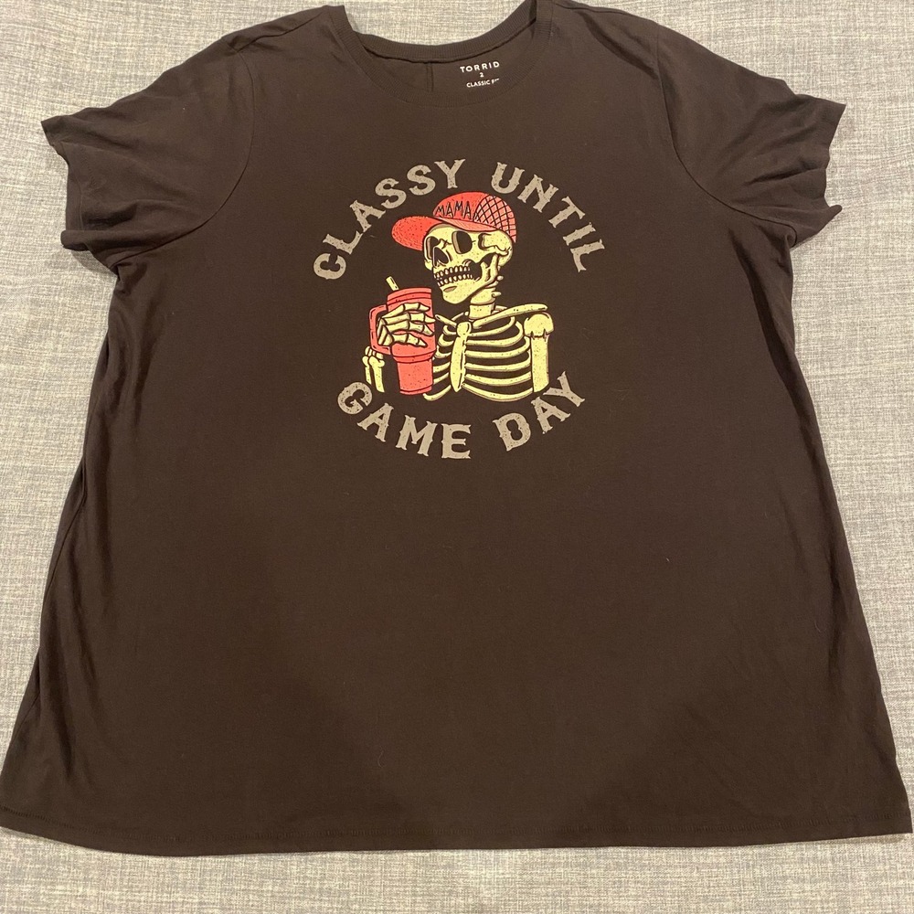 Torrid Classy Until Game Day Skeleton Mama Graphic T-Shirt Black Cotton Size 2
